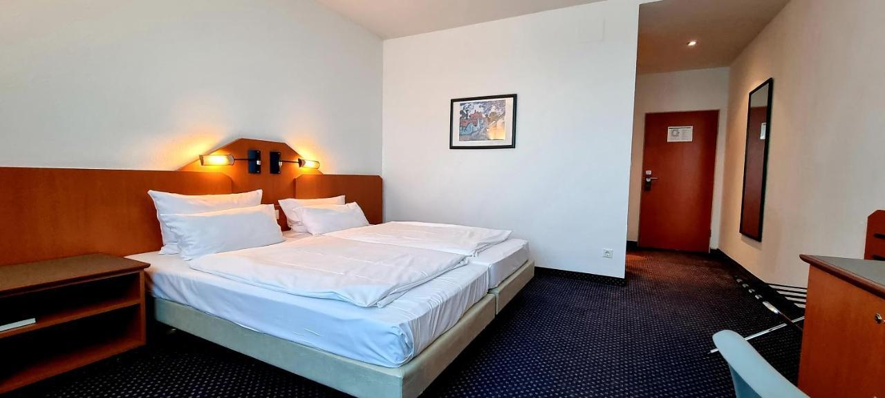 Exo Square Heidelberg/Schwetzingen - By Superfly Hotels Екстериор снимка